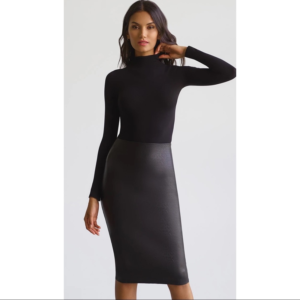 Commando Faux Leather Pencil Skirt